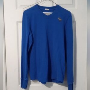 Abercrombie & Fitch Blue Long Sleeve Tee